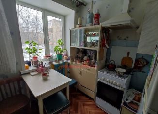 Сдаю в аренду однокомнатную квартиру, 34 м2, Ярославль, улица Нефтяников, 9