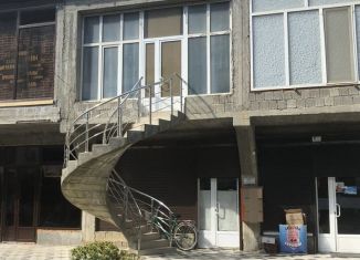 Продам помещение свободного назначения, 62 м2, город Кизилюрт