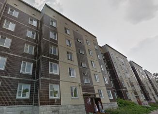 Продам пятикомнатную квартиру, 71 м2, Ленинградская область, Центральная улица, 10