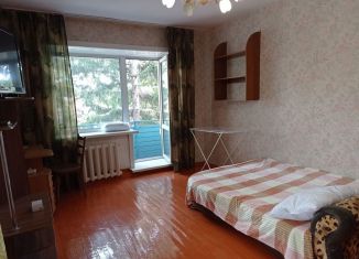 Сдам 1-ком. квартиру, 33 м2, Иркутск, улица Лермонтова