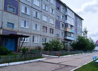 2-ком. квартира в аренду, 49 м2, Ужур, Новокомсомольская улица, 4