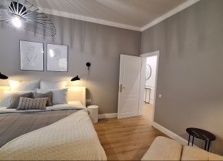 Продаю 4-комнатную квартиру, 145 м2, Сочи, Санаторная улица, 47/6, микрорайон Новый Сочи