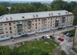 Продается 2-комнатная квартира, 442 м2, Челябинская область, улица Суворова, 3