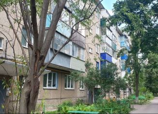 Продажа двухкомнатной квартиры, 43 м2, Елец, улица Костенко, 42А