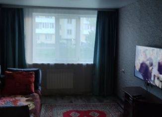 Сдам 3-комнатную квартиру, 60 м2, курортный посёлок Озеро-Карачи, Школьная улица, 59