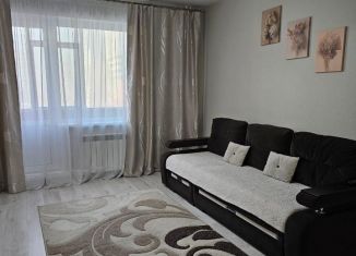 Аренда 2-ком. квартиры, 78 м2, Красноярский край, улица Алексеева, 109