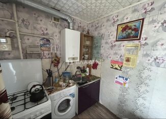 Продается трехкомнатная квартира, 62.4 м2, Владимирская область, Мезиновская улица, 14