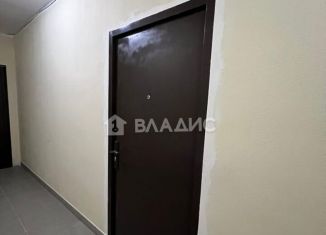 Продажа 2-комнатной квартиры, 53 м2, Москва, улица Генерала Донскова, 21