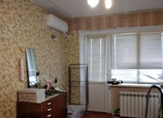 Продаю 1-комнатную квартиру, 28 м2, Нальчик, улица Ашурова, 38