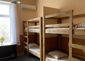 Сдается в аренду комната, 18 м2, Приморский край, улица Адмирала Юмашева, 25