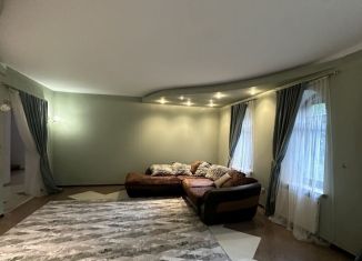 Сдам в аренду коттедж, 290 м2, Москва