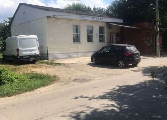 Продается торговая площадь, 100 м2, поселок городского типа Ильский, улица 8 Марта, 69А