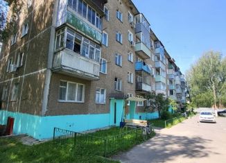 Продам 2-ком. квартиру, 45.4 м2, посёлок Электроизолятор