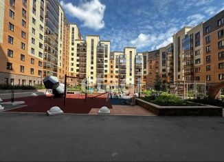 Продам 2-комнатную квартиру, 65.7 м2, Красноярский край, улица Академгородок, 74