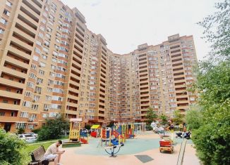 Продам трехкомнатную квартиру, 92.4 м2, Москва, Бачуринская улица, 22к3