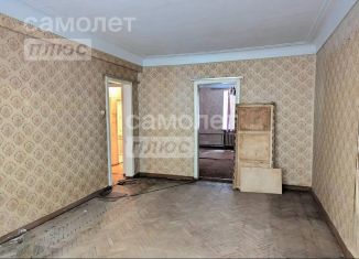 Продажа трехкомнатной квартиры, 81.3 м2, Курская область, улица Чехова, 3