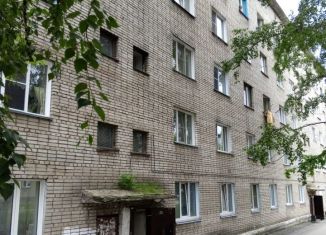 Продаю комнату, 18 м2, Новосибирск, улица Твардовского, 18