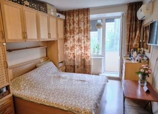 Продается 2-ком. квартира, 44 м2, Санкт-Петербург, Новосибирская улица, 11, Новосибирская улица