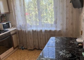 Аренда 2-комнатной квартиры, 56 м2, Аксай, улица Коминтерна, 143