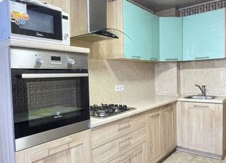 Продается 3-ком. квартира, 60 м2, Удмуртия, Удмуртская улица, 206