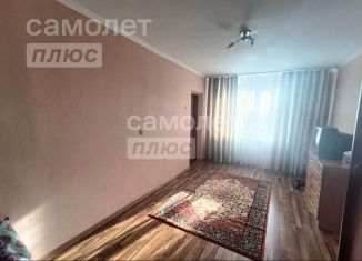 Продаю двухкомнатную квартиру, 53 м2, Ейск, улица Карла Маркса, 13