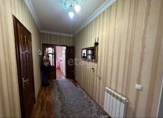 Двухкомнатная квартира на продажу, 72 м2, Магас, улица Дошлако Мальсагова, 15/1