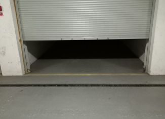 Продам машиноместо, 24 м2, Сочи, улица Юных Ленинцев, 10