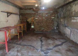 Продам гараж, 30 м2, посёлок городского типа Славянка, улица Дружбы, 22