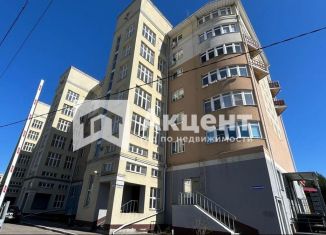 Продаю 2-ком. квартиру, 69.8 м2, Кохма, Ивановская улица, 92