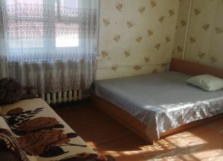 Сдача в аренду 2-ком. квартиры, 60 м2, Ахтубинск, Сталинградская улица, 15