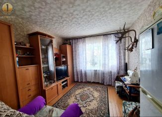 Продается трехкомнатная квартира, 47.3 м2, Череповец, улица Краснодонцев, 26