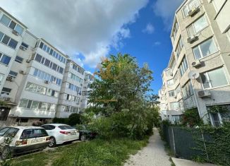 Продаю торговую площадь, 83.5 м2, Феодосия, Индустриальный переулок, 2к1