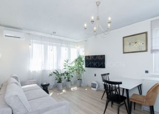 Продается 2-ком. квартира, 53.1 м2, Тюмень, улица Виктора Тимофеева, 10