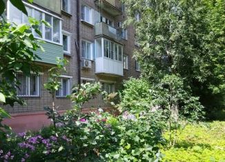 Продажа 2-ком. квартиры, 42.5 м2, Ярославль, улица Богдановича, 4, Кировский район