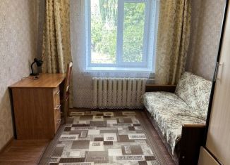 Аренда 2-ком. квартиры, 56 м2, Рыльск, улица Ладыгина, 25