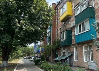 Продам 3-комнатную квартиру, 54 м2, Тихорецк, улица Ударников, 10