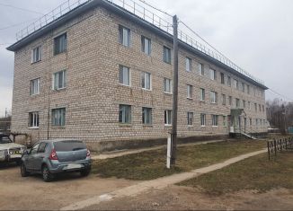 Продается 3-комнатная квартира, 74.3 м2, село Амзя, улица Кудрявцева, 2