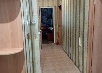 Сдам в аренду 2-ком. квартиру, 60 м2, Черногорск, улица Кирова, 64