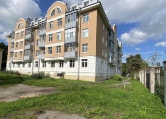 Продажа 2-ком. квартиры, 81 м2, Пушкин, Оранжерейная улица, 51А