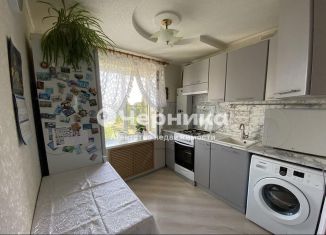 Продается двухкомнатная квартира, 41 м2, Донецк, 12-й квартал, 7