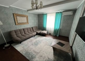 Продается трехкомнатная квартира, 100 м2, Дагестан, улица Ленина, 51Г