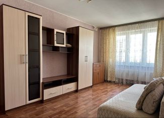 Продается двухкомнатная квартира, 57 м2, Краснодар, улица им. Байбакова Н.К., 4, улица им. Байбакова Н.К.