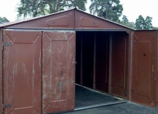 Продаю гараж, 24 м2, посёлок городского типа Гвардейское