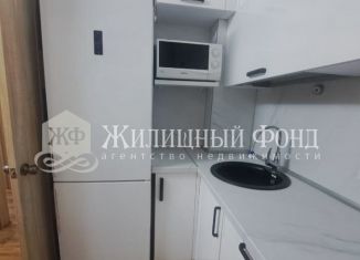 Продается 2-ком. квартира, 36 м2, Курск, проспект Надежды Плевицкой, 23