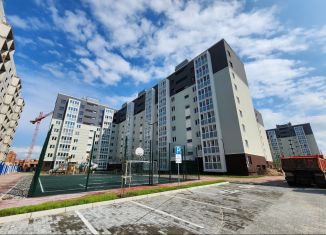 Продаю 2-ком. квартиру, 63.5 м2, Калининград, улица Левитана, 65к3