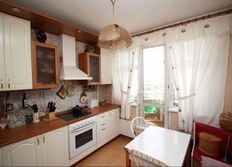 Сдам двухкомнатную квартиру, 53 м2, Москва, Старокаширское шоссе, 4к1