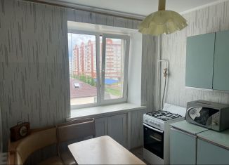 Сдам 1-ком. квартиру, 30 м2, Октябрьский, 34-й микрорайон, 16