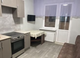 Сдам 1-комнатную квартиру, 42 м2, Республика Башкортостан, улица Орджоникидзе, 19/2