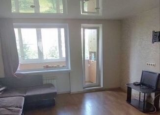 Сдам трехкомнатную квартиру, 59 м2, Колпино, бульвар Трудящихся, 39