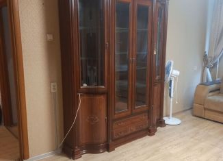 Сдам в аренду 3-комнатную квартиру, 62 м2, Сыктывкар, Печорская улица, 4, район Орбита